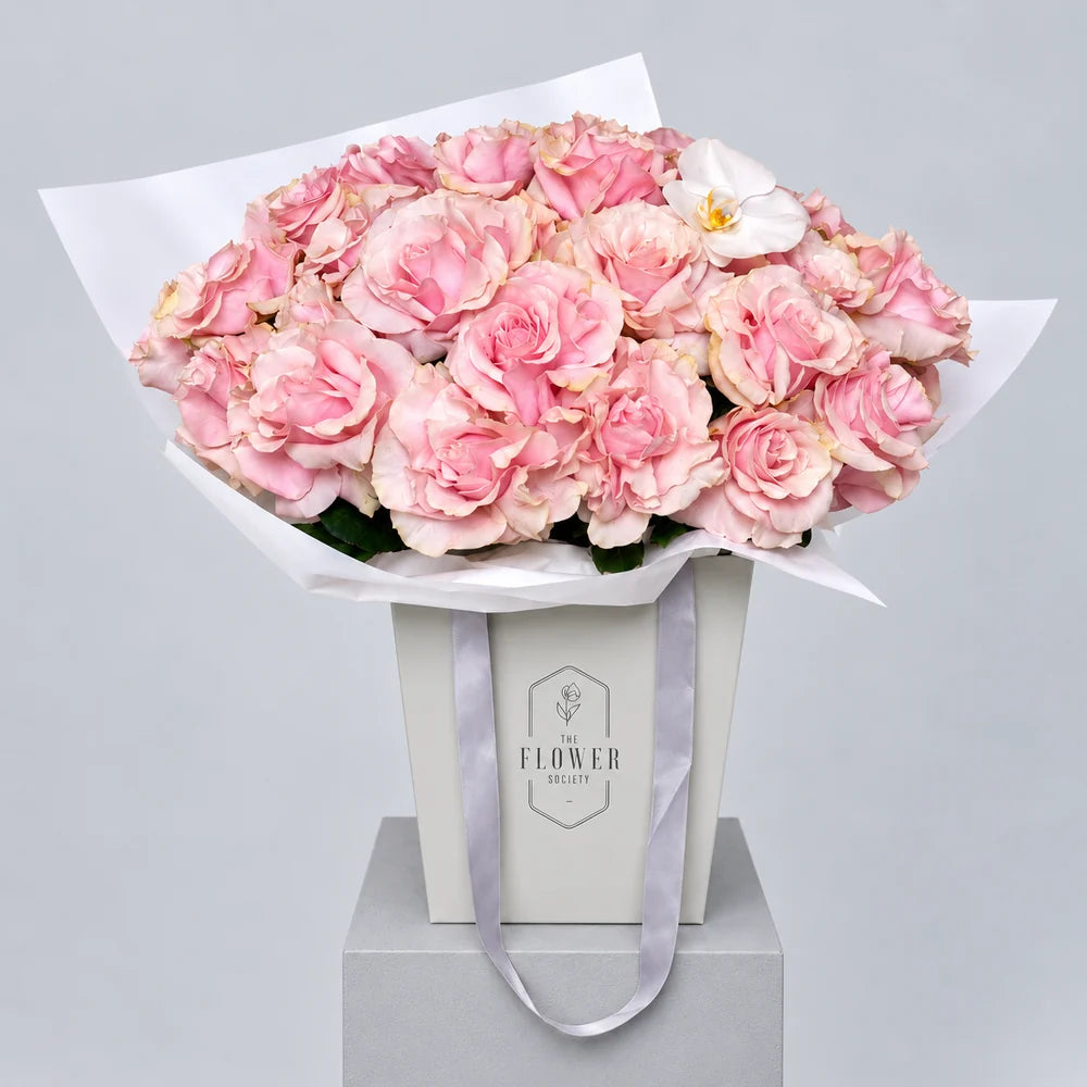 PINK ROSES BOUQUET