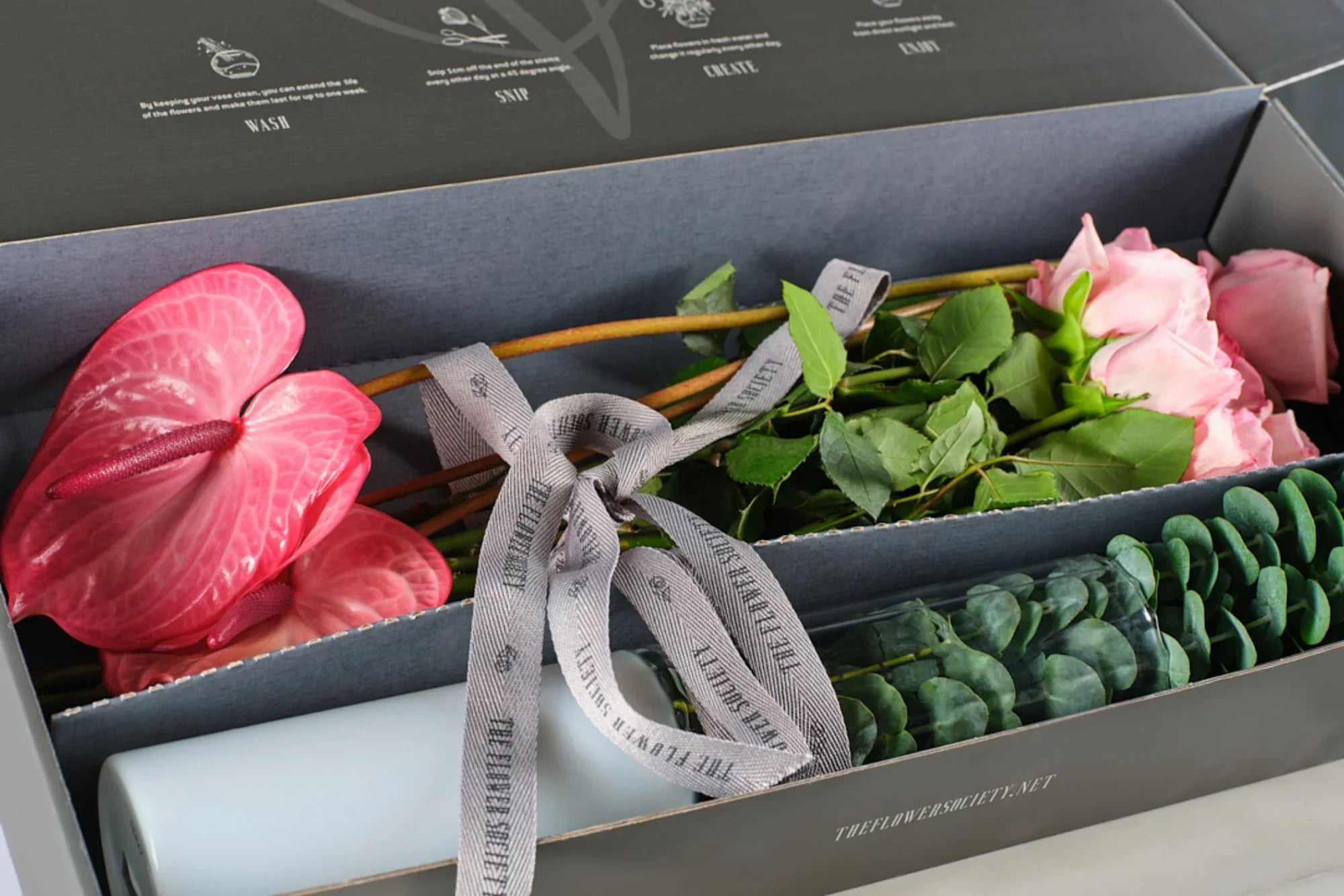 Celebrate louder with flowers!